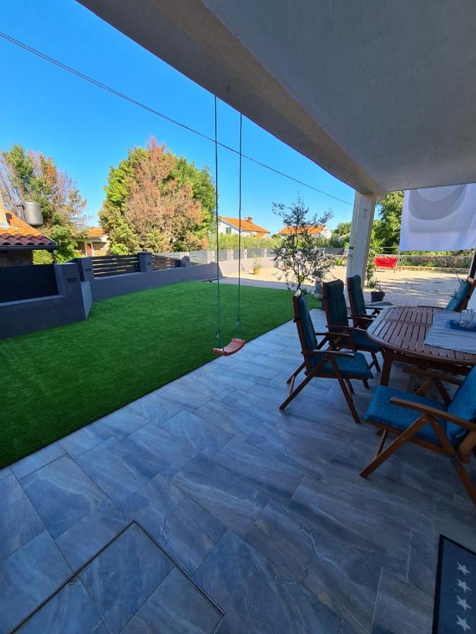 Apartman Nicolle Brzac Luaran gambar